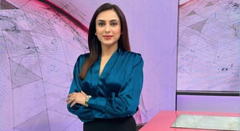 जल्द इस नेशनल न्यूज चैनल की स्क्रीन पर नजर आएंगी मलिका मल्होत्रा