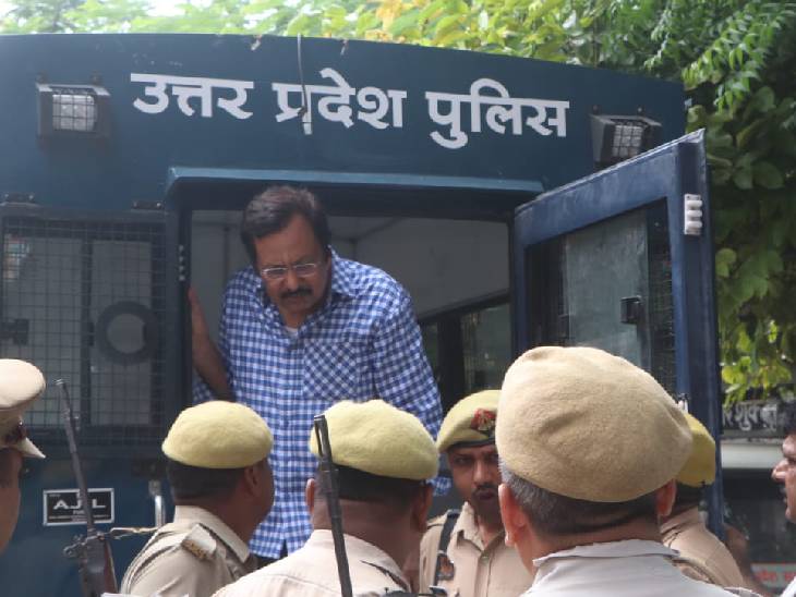 न्यूज़ चैनल मालिक अखिलेश दुबे का ‘गैंगचार्ट’ तैयार, रावण वध के बाद सार्वजनिक होने के संकेत