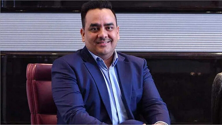 “कानून का सम्मान करने वाले व्यक्ति” उम्दा लेखक,पत्रकार और विचारक के रूप जाने जाते हैं भारत एक्सप्रेस चैनल के चेयरमैन उपेंद्र राय,आखिरकार CBI व ED केस में जीत हुई हासिल