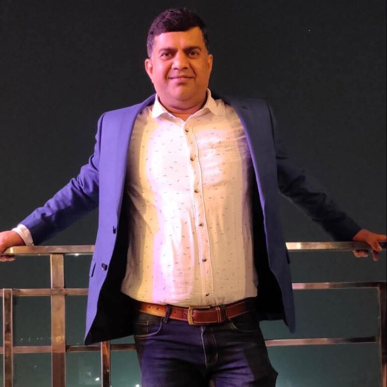 न्यूज नेशन चैनल के संपादक वरिष्ठ पत्रकार विवेक बाजपेई का आज जन्मदिन:शुभकामनाएं बधाई