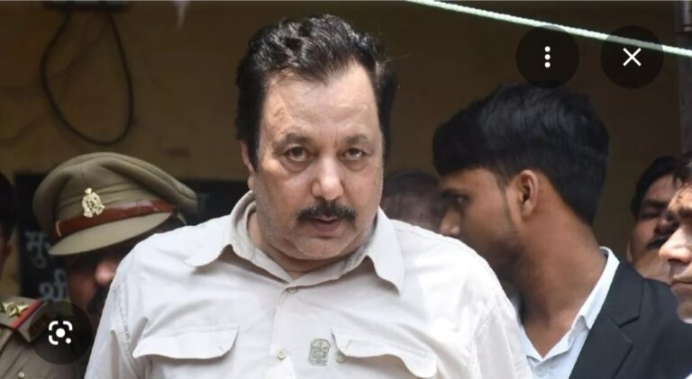 कानपुर से संचालित सैटेलाइट एबीसी न्यूज चैनल के मालिक अपराधी अखिलेश दुबे पर दुष्कर्म और रंगदारी का आरोप साबित