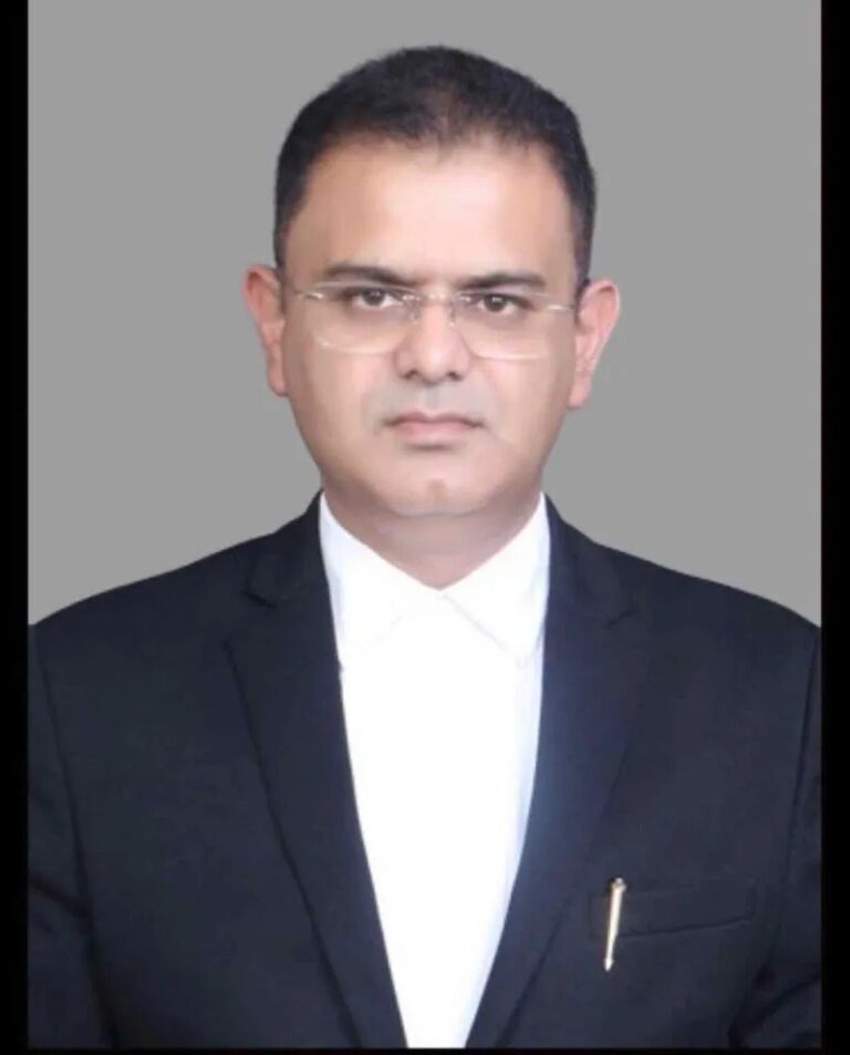 प्रफुल्ल भारत ने दिया इस्तीफा,नए महाधिवक्ता बने विवेक शर्मा