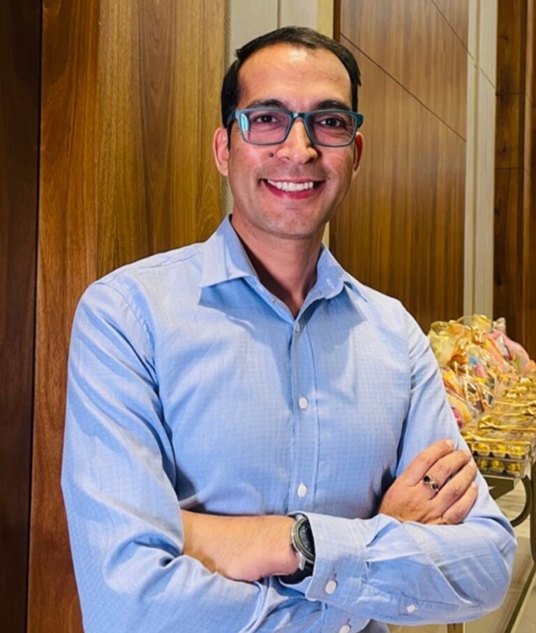 भारत एक्सप्रेस से विकास अबरोल का इस्तीफा,इस चैनल में जम्मू ब्यूरो चीफ बने