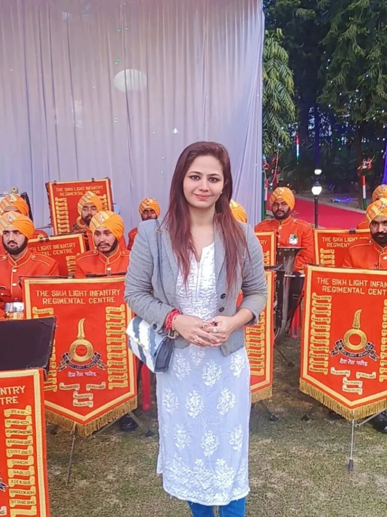 UP: लखनऊ में दबंगई, हनुमान सेतु पर न्यूज चैनल में कार्यरत महिला पत्रकार सोनी कपूर से मारपीट और अभद्रता,FIR दर्ज