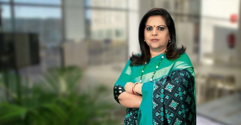 टाइम्स नाउ नवभारत चैनल में बड़े फेरबदल: वरिष्ठ पत्रकार सुमित अवस्थी और शमशेर सिंह की एंट्री के बीच क्या एडिटर इन चीफ नाविका कुमार की हो गई विदाई ?