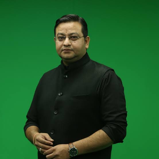 न्यूज इंडिया चैनल से आउटपुट हेड रोहित पुनेठा ने चैनल से दिया इस्तीफा