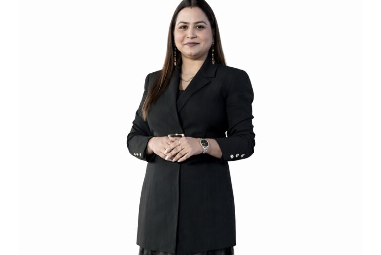 नोएडा से नए न्यूज़ चैनल इंडिया डेली लाइव का भव्य आगाज़,अंकिता यादव डायरेक्टर व मनोज डुमरा एडिटर इन चीफ नियुक्त