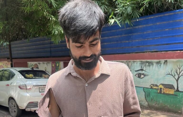 छात्र प्रदर्शन की कवरेज कर रहे Zee News के पत्रकार प्रिंस पर हुआ हमला