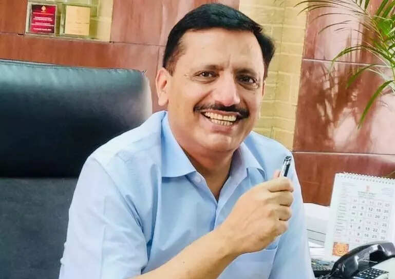 पूर्व IAS पवन अरोड़ा बने ‘सच बेधड़क’ न्यूज़ चैनल के नए चेयरमैन