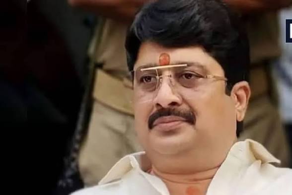 यूपी के बाहुबली राजा भैया अब प्रतापगढ़ में कराएंगे रामकथा,आएंगे धीरेंद्र कृष्ण शास्त्री